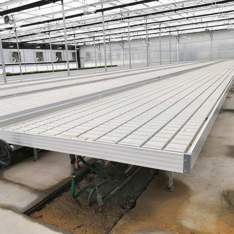 빗과 흐름 4FT * 8FT 수직 수식 이동 롤링 벤치 기둥과 성장 테이블